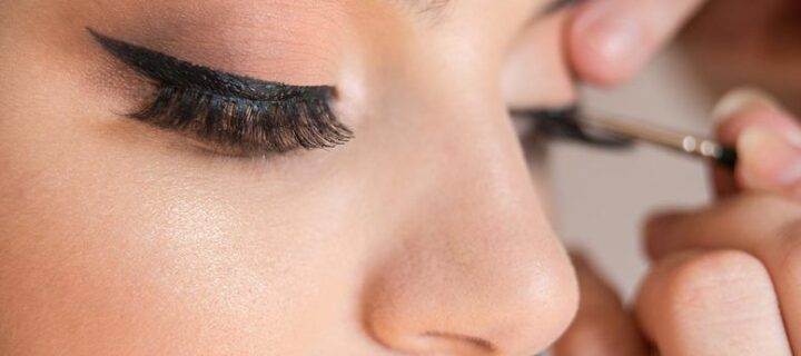 Enhance Your Skills with Eyelash Extension and Cosmetic Eyeliner Tattoo Training