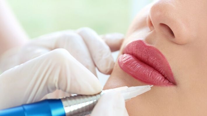 lip tattoo course